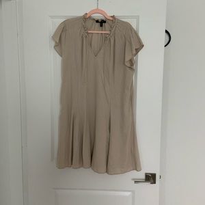 Ellen Tracy Beige Ruffle Sleeve Swing Dress SizeL. L